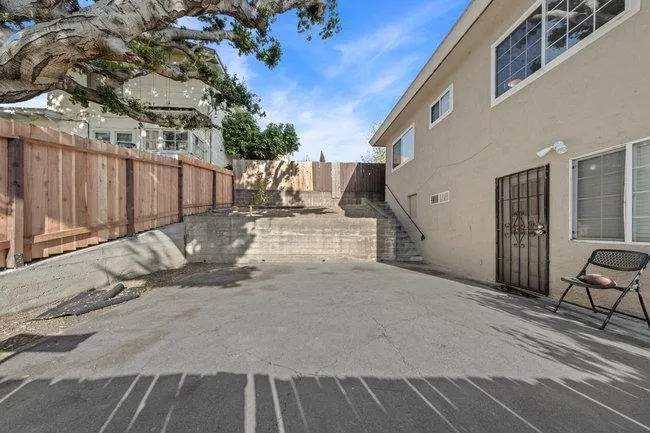 2946 E 29th Street Oakland, CA 94601