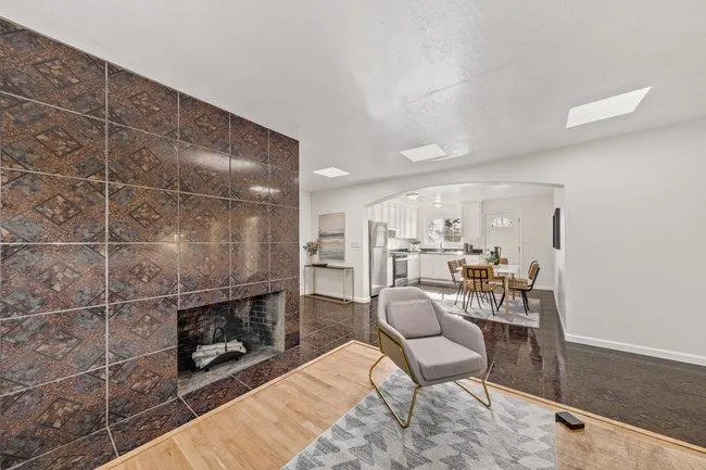 2946 E 29th Street Oakland, CA 94601