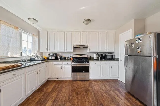2946 E 29th Street Oakland, CA 94601