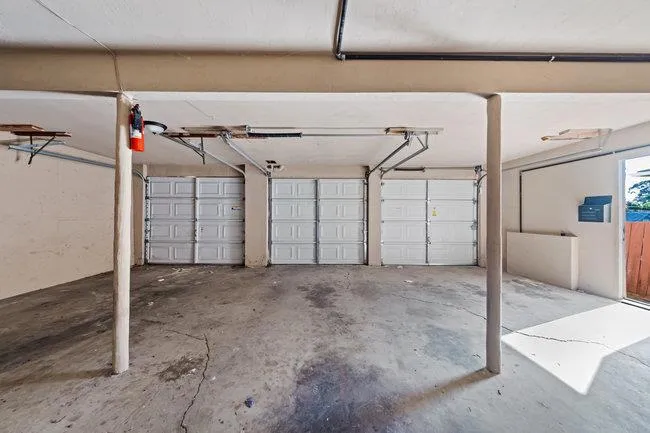2946 E 29th Street Oakland, CA 94601