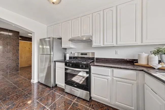 2946 E 29th Street Oakland, CA 94601
