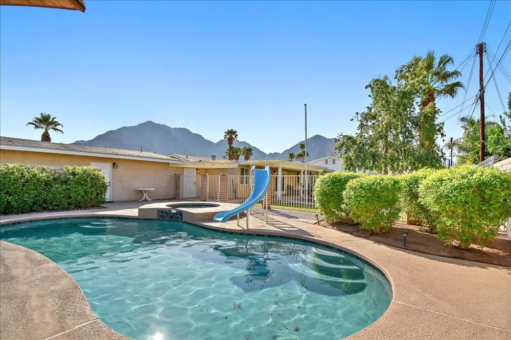 52637 Avenida Villa La Quinta, CA 92253