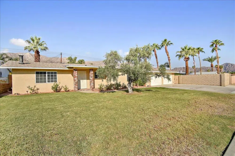 52637 Avenida Villa La Quinta, CA 92253