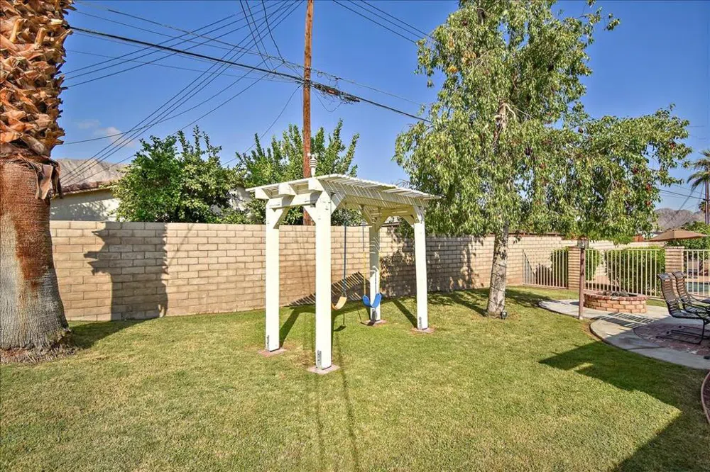 52637 Avenida Villa La Quinta, CA 92253