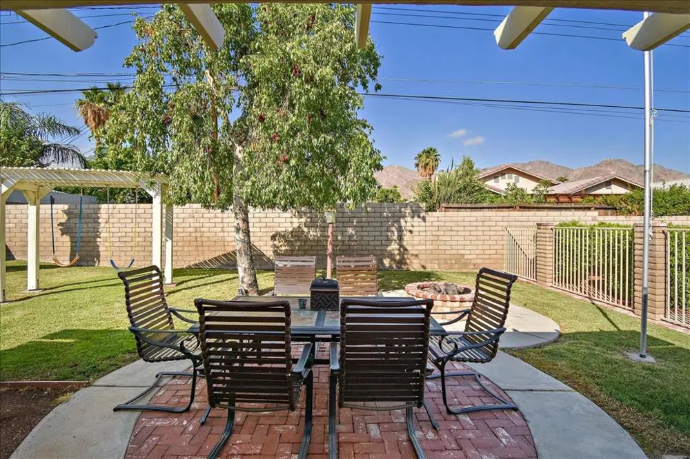 52637 Avenida Villa La Quinta, CA 92253