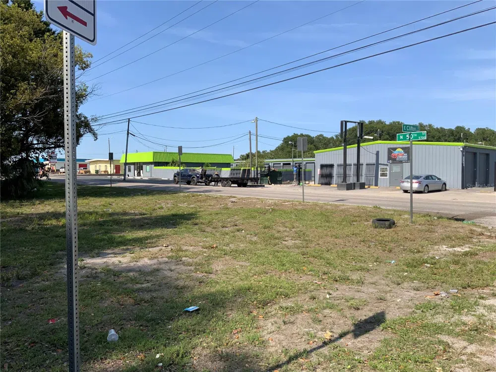 5902 50TH STREET Tampa, FL 33610
