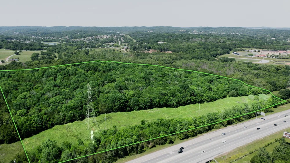 5 Peeples Ct Madison, TN 37115