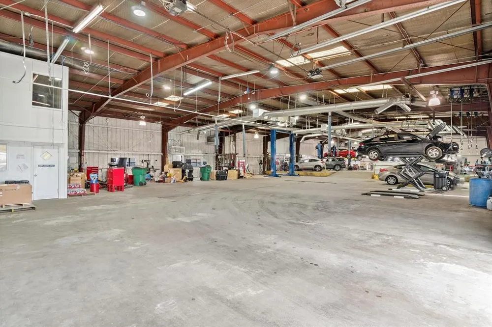 1608 W Moore Avenue Terrell, TX 75160