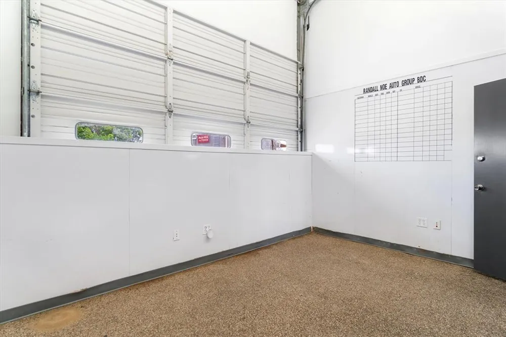 1608 W Moore Avenue Terrell, TX 75160