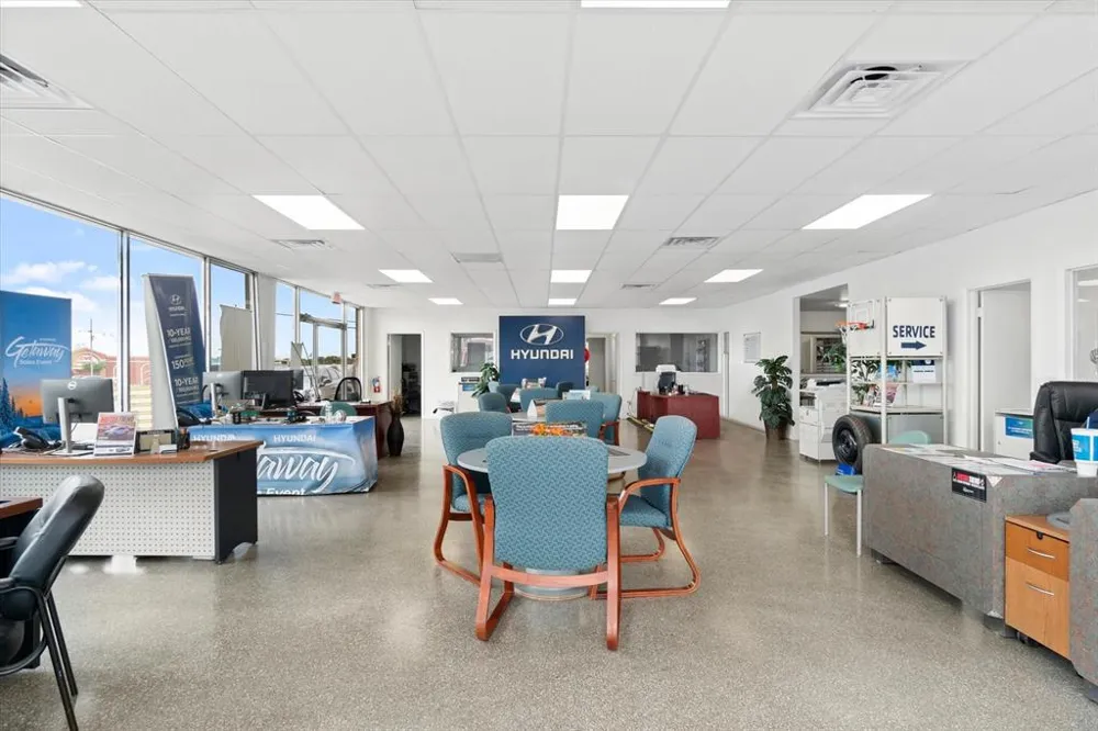 1608 W Moore Avenue Terrell, TX 75160