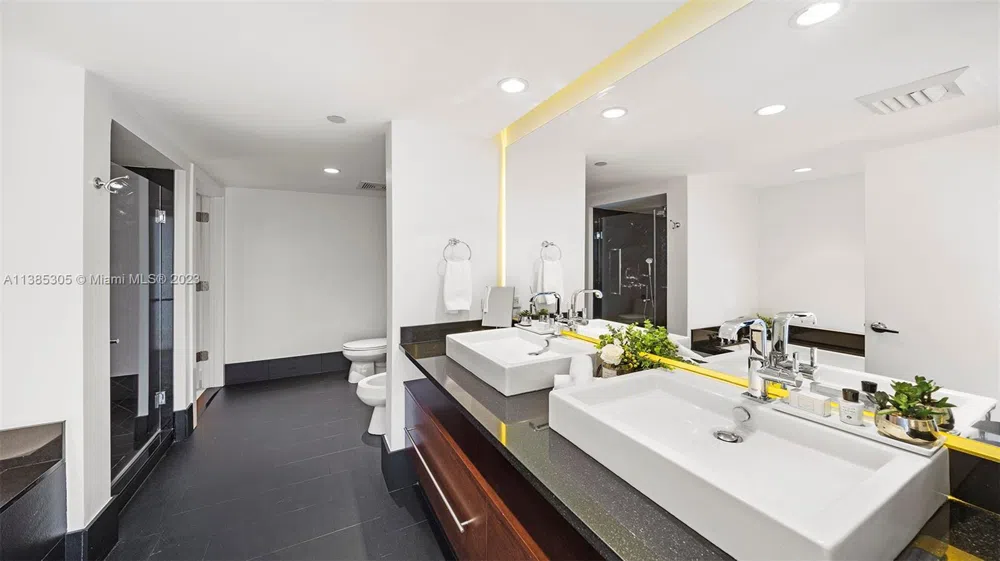 101 20th St #3903 Miami Beach, FL 33139