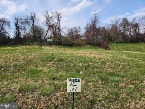 PENNINGTON DRIVE