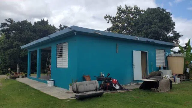 KM. 1.8 PR-678 Vega Alta, PR 00692