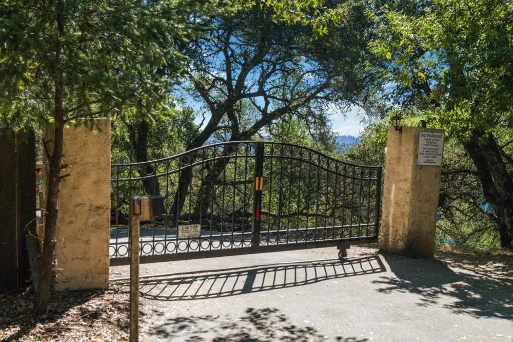 Bear Canyon Road Los Gatos, CA 95033