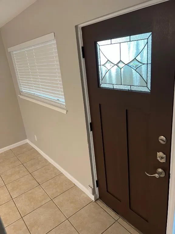 2413 Leon Street #103 Austin, TX 78705
