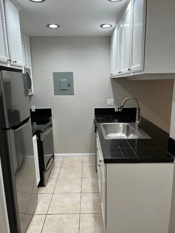 2413 Leon Street #103 Austin, TX 78705