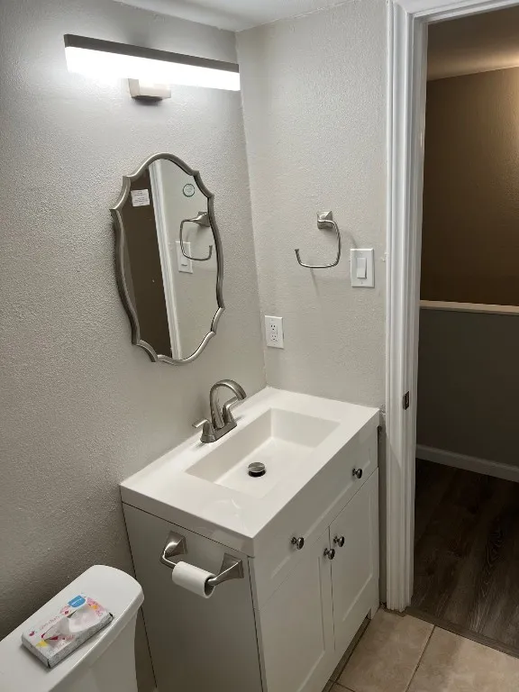 2413 Leon Street #103 Austin, TX 78705