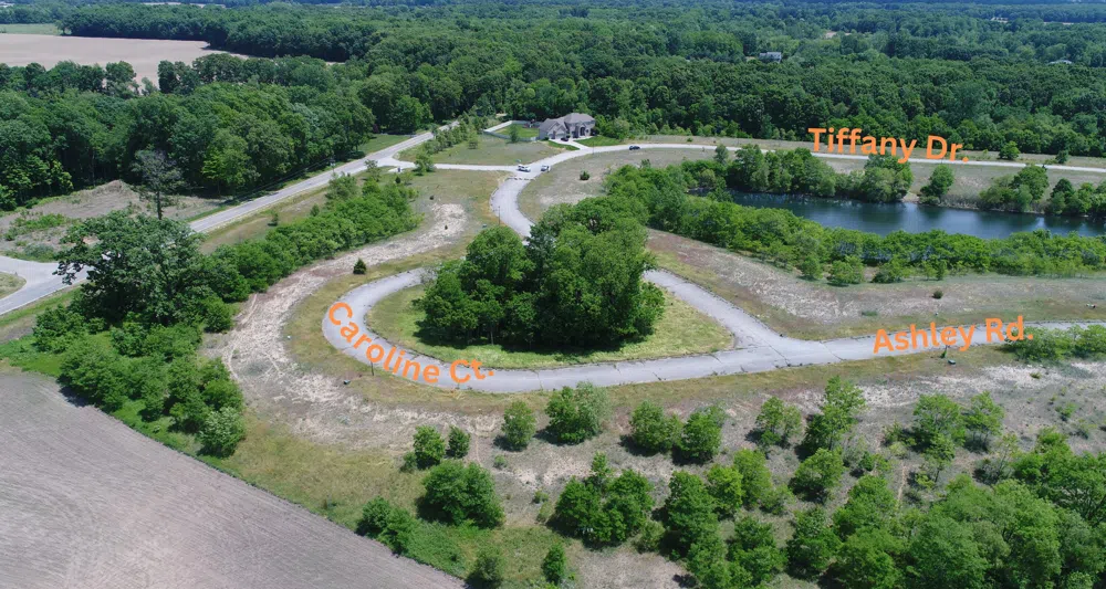 33 Tiffany Drive Edwardsburg, MI 49112