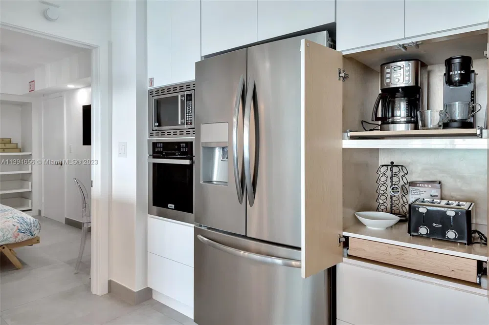4001 S Ocean Dr #14H Hollywood, FL 33019