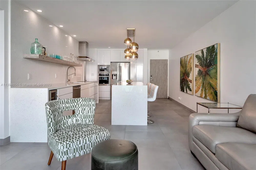 4001 S Ocean Dr #14H Hollywood, FL 33019