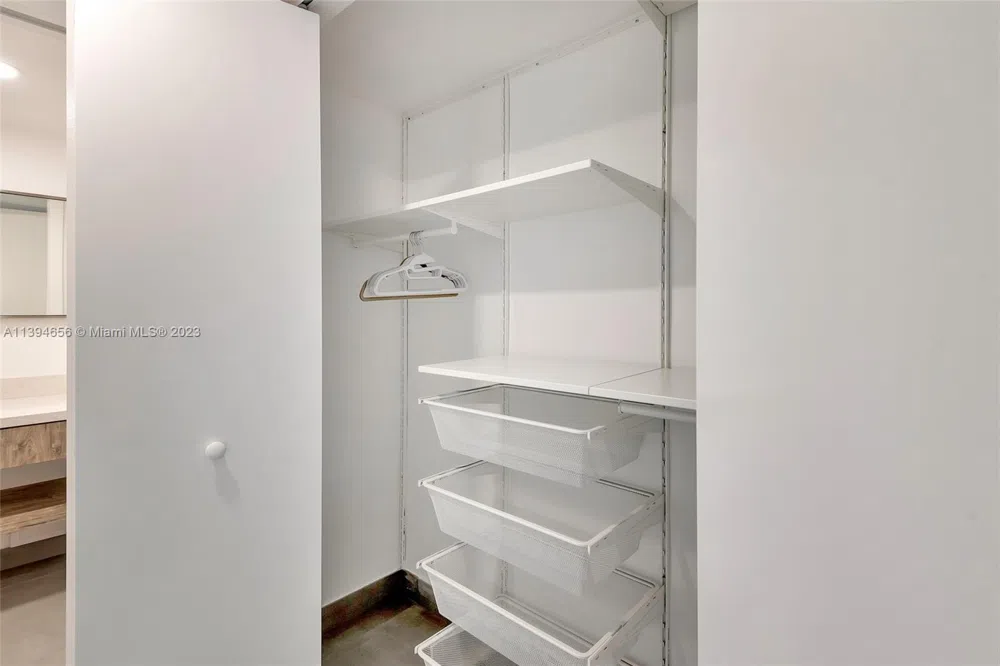 4001 S Ocean Dr #14H Hollywood, FL 33019