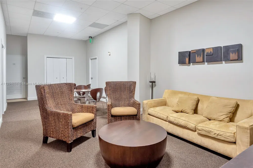 4001 S Ocean Dr #14H Hollywood, FL 33019