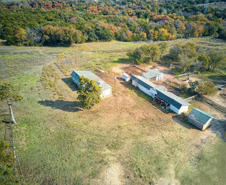 1318 J Elmer Weaver Freeway Cedar Hill, TX 75104