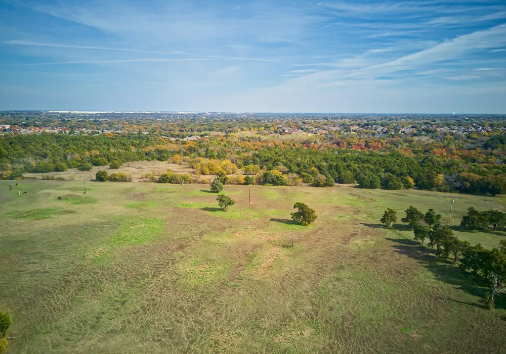 1318 J Elmer Weaver Freeway Cedar Hill, TX 75104