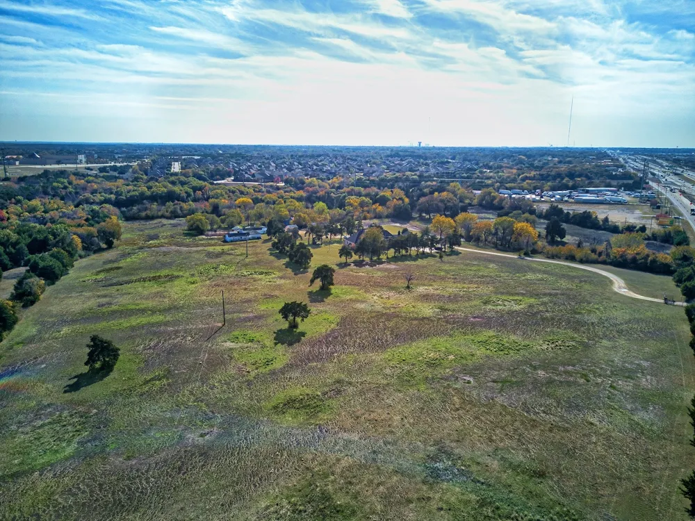 1318 J Elmer Weaver Freeway Cedar Hill, TX 75104