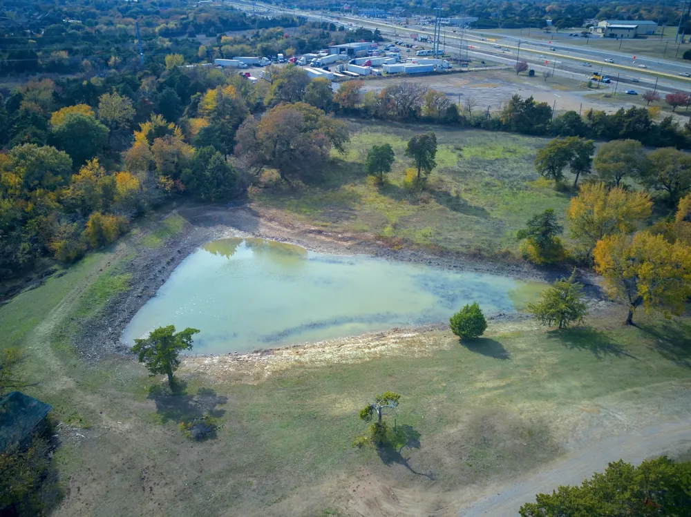 1318 J Elmer Weaver Freeway Cedar Hill, TX 75104