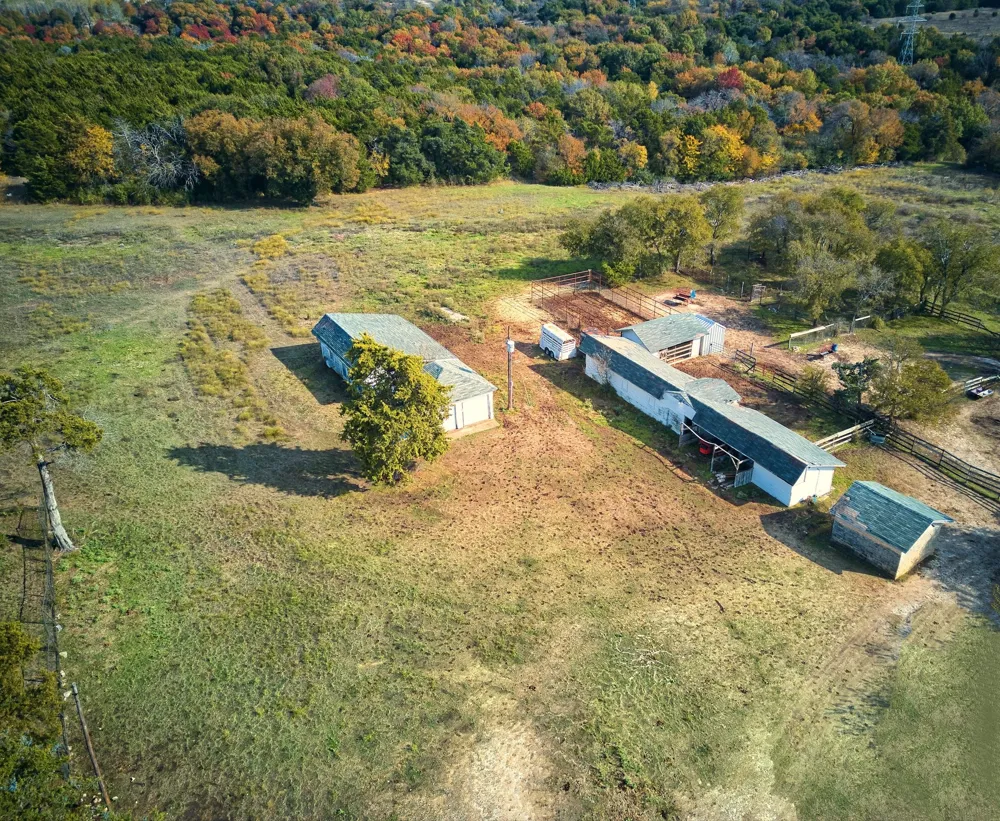 1318 J Elmer Weaver Freeway Cedar Hill, TX 75104