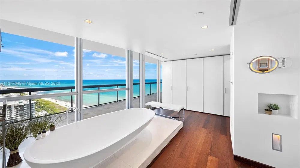 101 20th St #3909 Miami Beach, FL 33139
