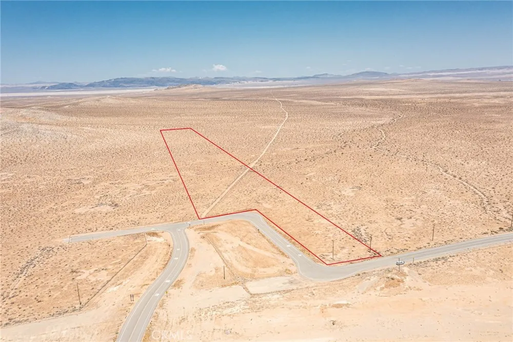 Acacia Road Hinkley, CA 92347