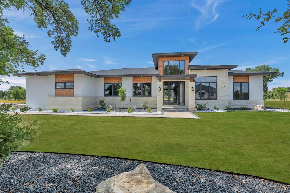 325 Spicewood Trails Drive