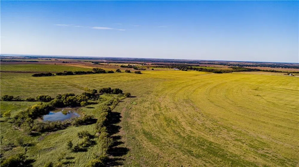 Fm 1063 Thrall, TX 76578