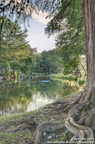 246 River Rd Hunt, TX 78024