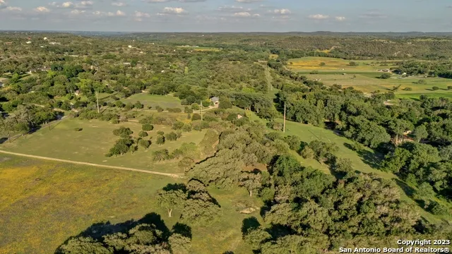 246 River Rd Hunt, TX 78024