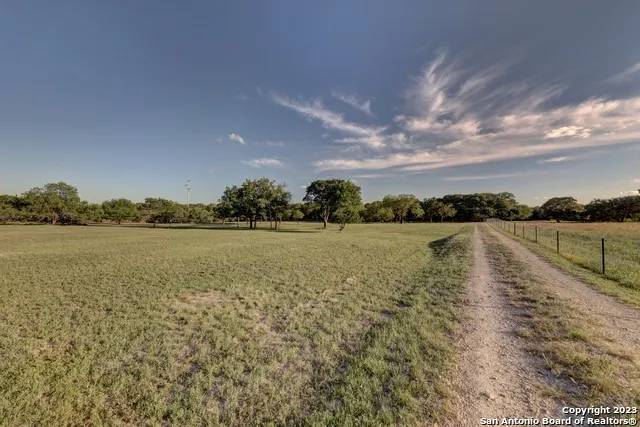 246 River Rd Hunt, TX 78024