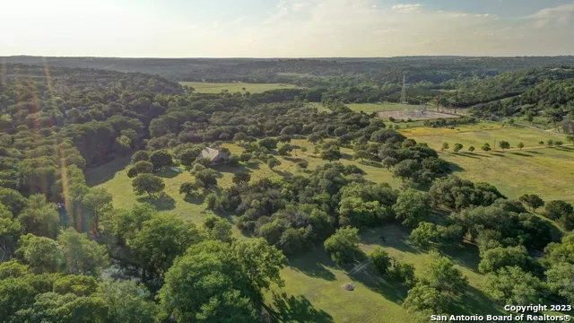 246 River Rd Hunt, TX 78024