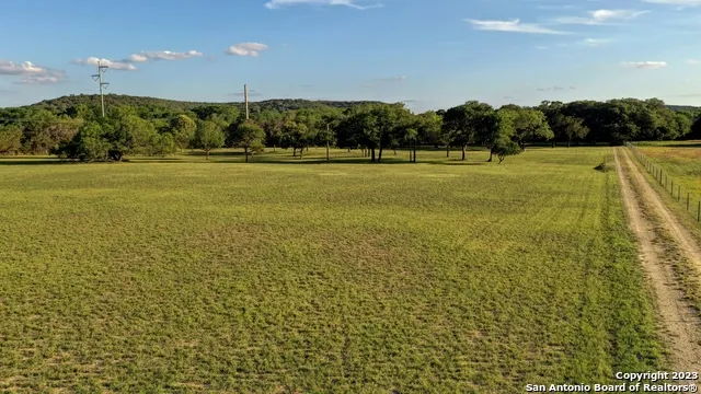 246 River Rd Hunt, TX 78024