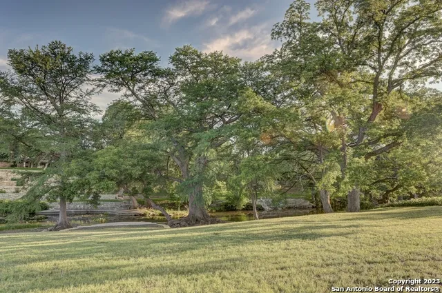 246 River Rd Hunt, TX 78024