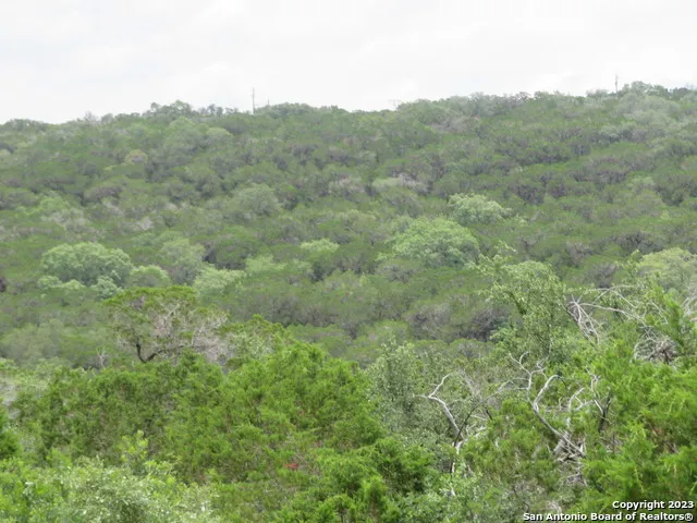 0 HILLTOP LOOP Lakehills, TX 78063