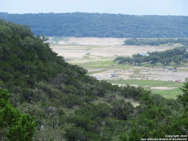 0 HILLTOP LOOP Lakehills, TX 78063