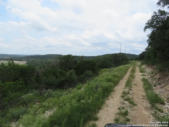 0 HILLTOP LOOP Lakehills, TX 78063