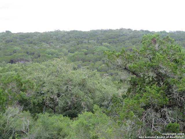 0 HILLTOP LOOP Lakehills, TX 78063