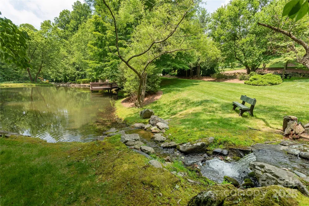 100 Ivywood Lane Laurel Park, NC 28739