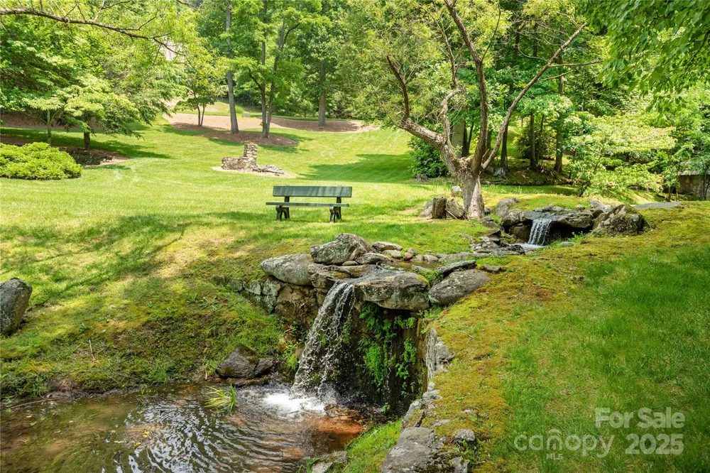100 Ivywood Lane Laurel Park, NC 28739