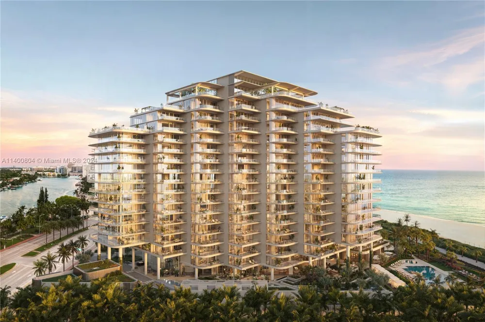 5333 Collins Ave #906 Miami Beach, FL 33140