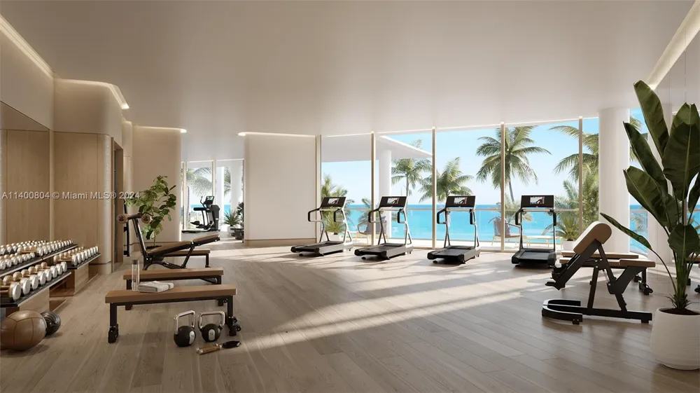5333 Collins Ave #906 Miami Beach, FL 33140