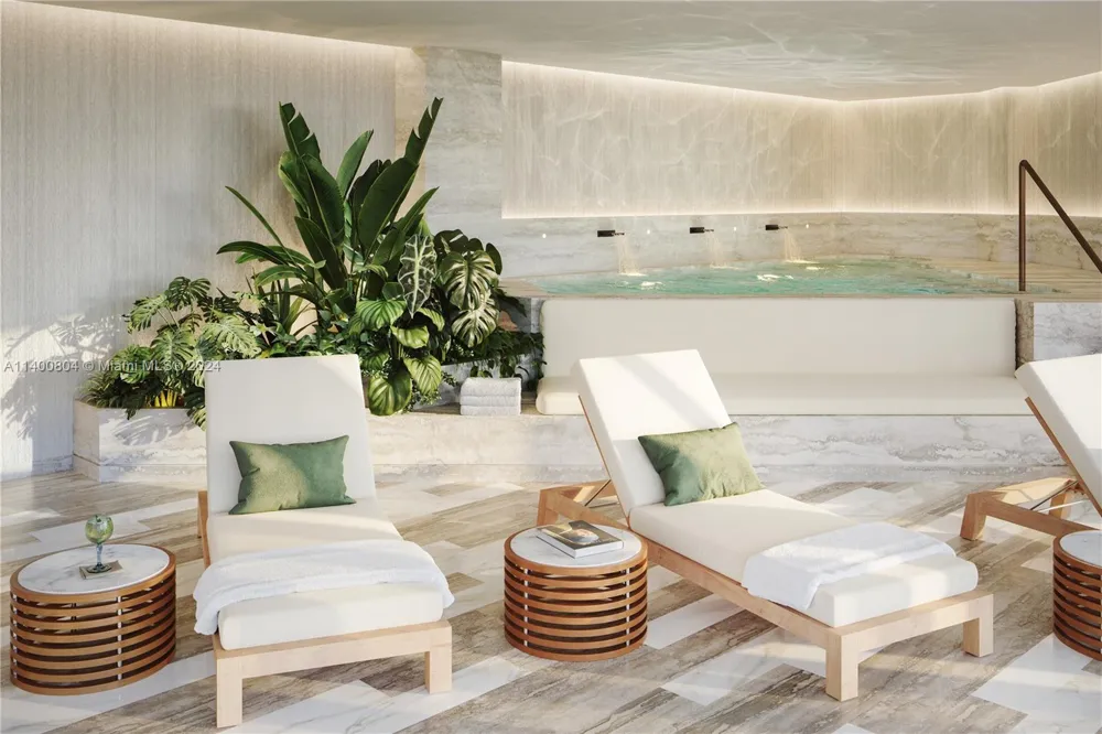 5333 Collins Ave #906 Miami Beach, FL 33140
